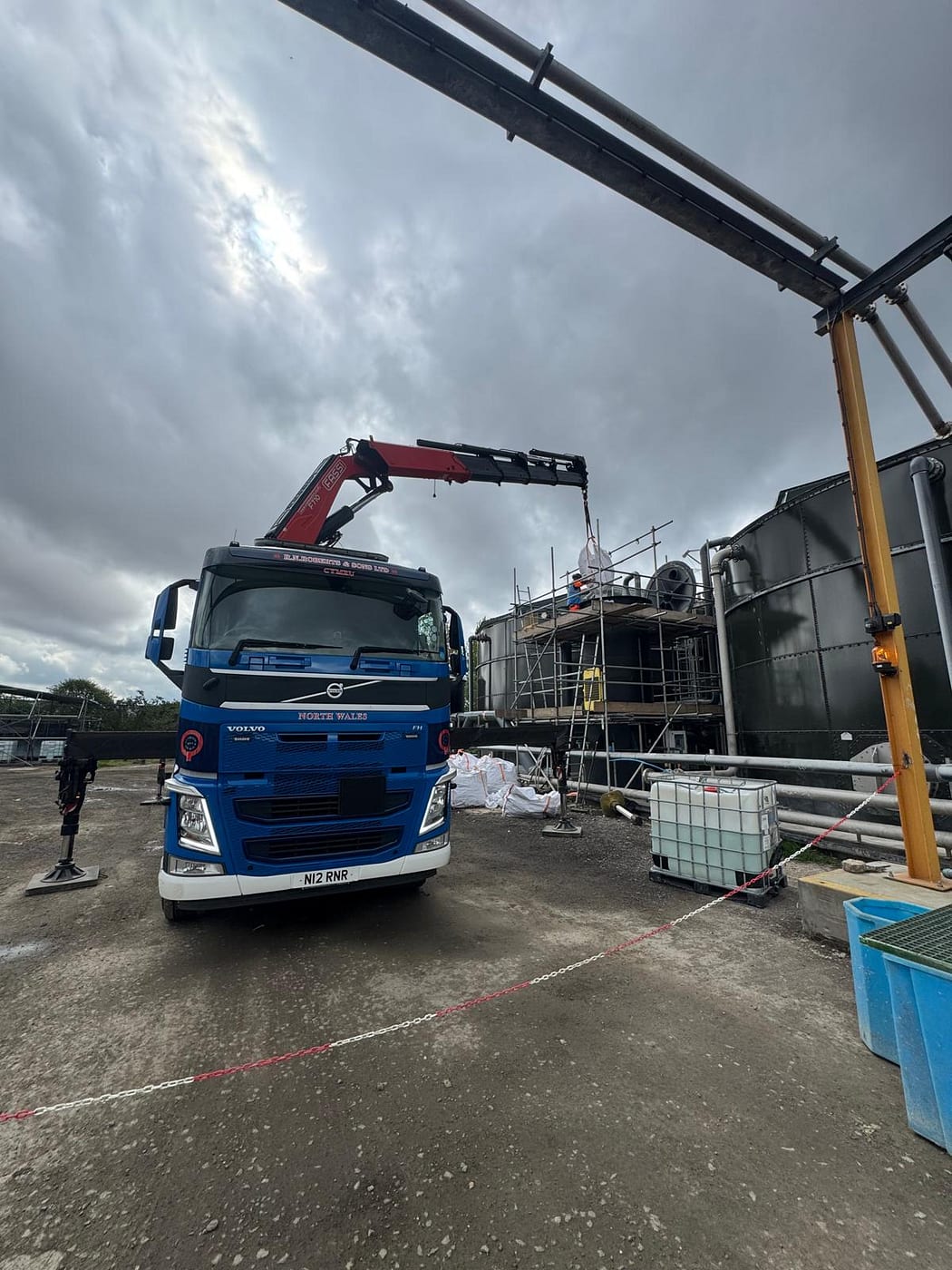 RN Roberts HIAB lorry at an energy site
